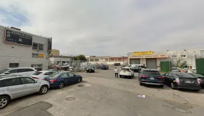 NYPD: Police fire at suspects driving stolen car toward officers, no reported injuries
